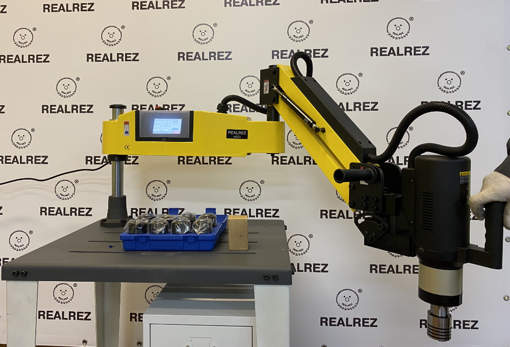 РЕЗЬБОНАРЕЗНОЙ МАНИПУЛЯТОР REALREZ M30S РЕЗЬБОНАРЕЗНОЙ МАНИПУЛЯТОР REALREZ M30S